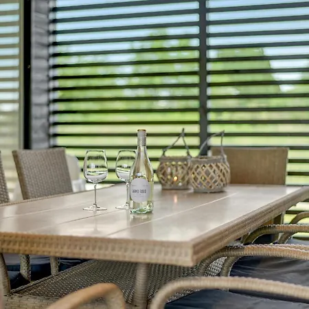 4 Bedroom Stunning In Haderslev
