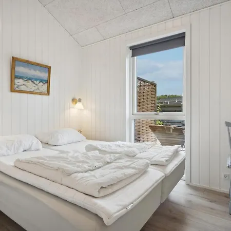 4 Bedroom Stunning In